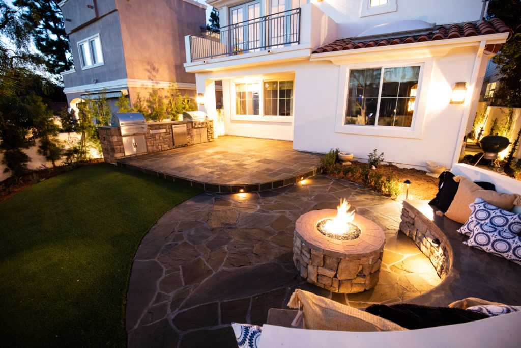 Long Beach California Outdoor backyard fire pit