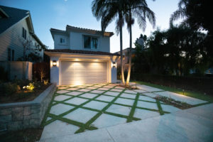 Outdoor Lighting Installation Companies in Newport Beach, California