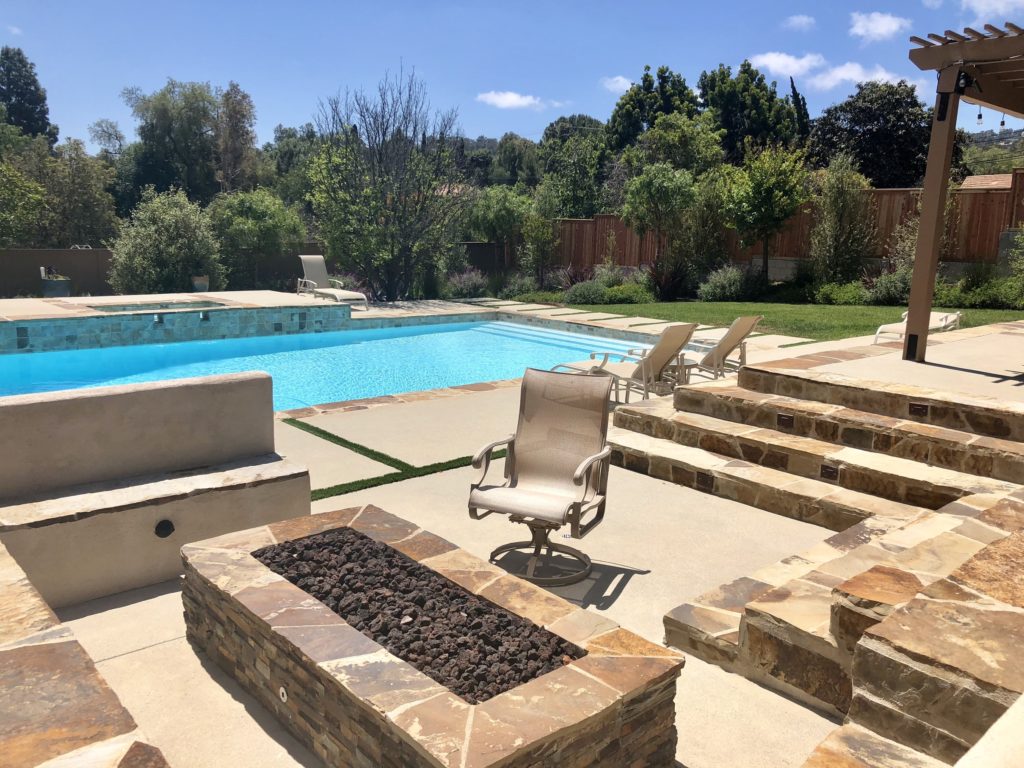 Torrance, California Pool Landscaping Services