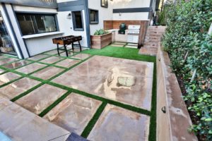 Redondo Beach, California Outdoor kitchen Living