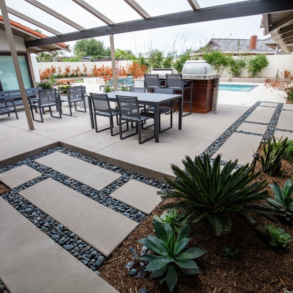 Manhattan Beach, California Hardscaping Services