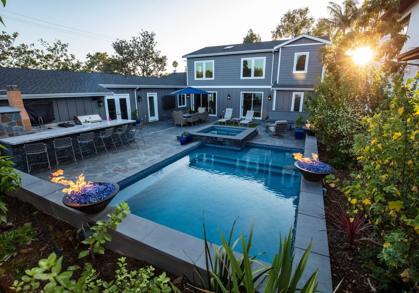 Manhattan Beach, California Hardscaping Services